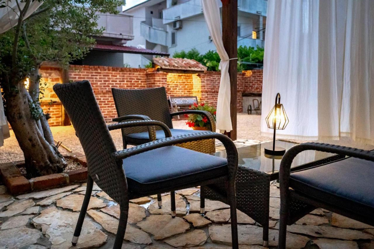 Grguric Apartments Palit Exterior foto