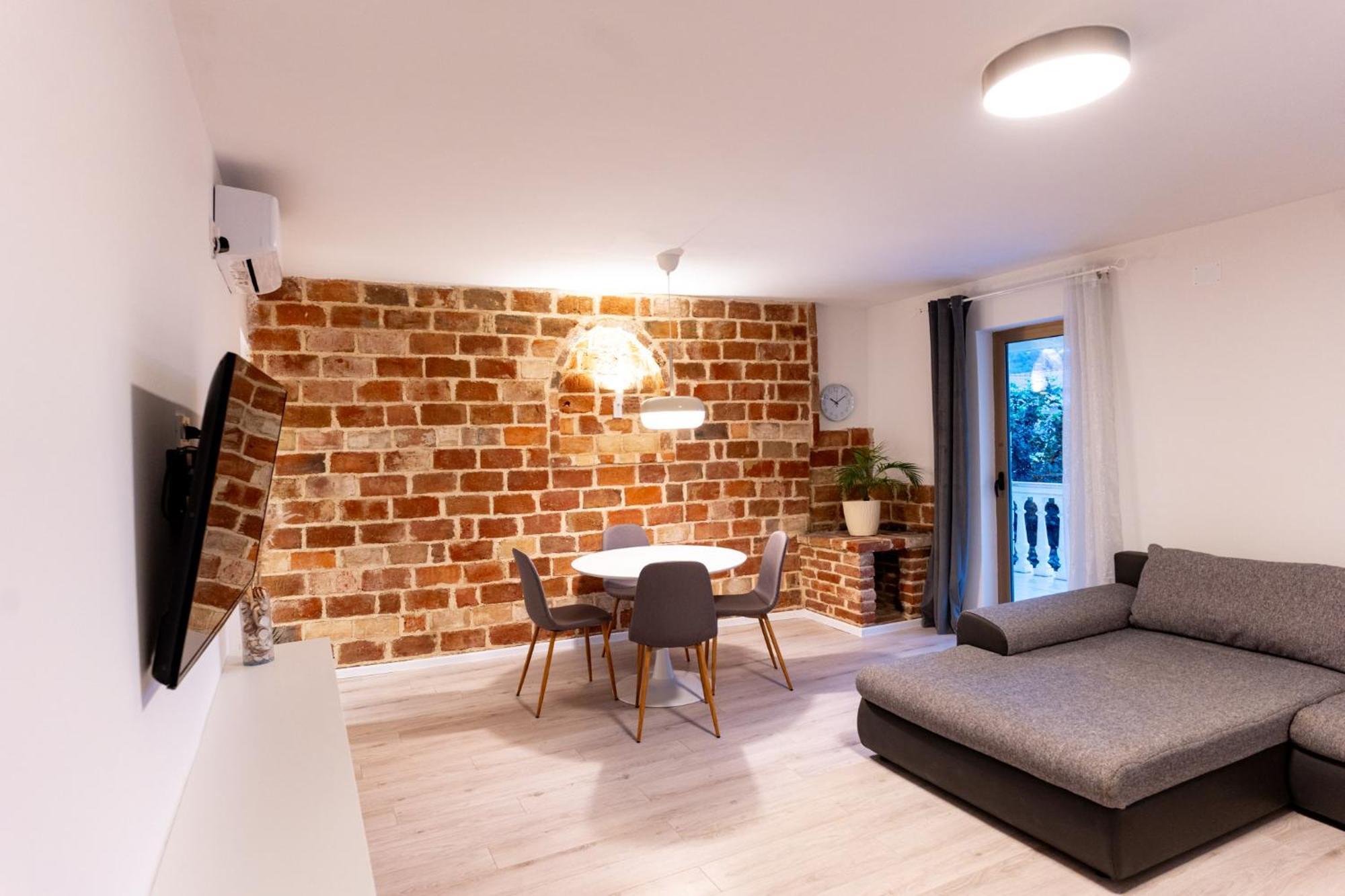 Grguric Apartments Palit Exterior foto