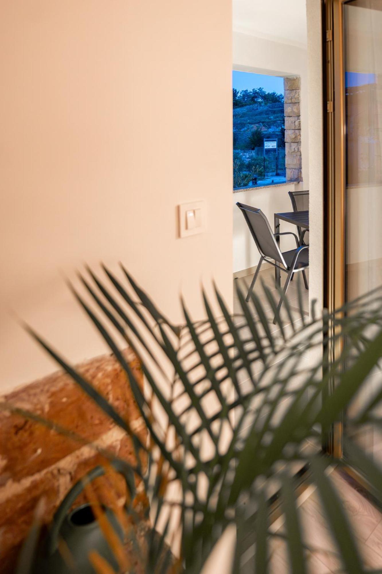 Grguric Apartments Palit Exterior foto